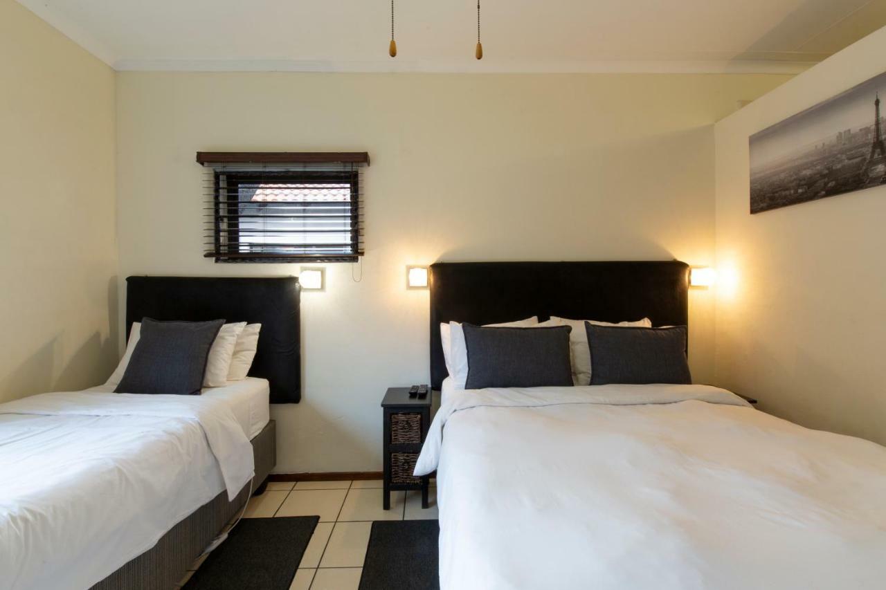 Angelica Guest House Boksburg Exteriör bild