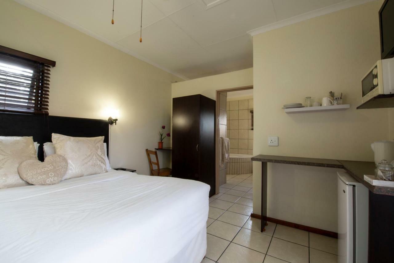 Angelica Guest House Boksburg Exteriör bild